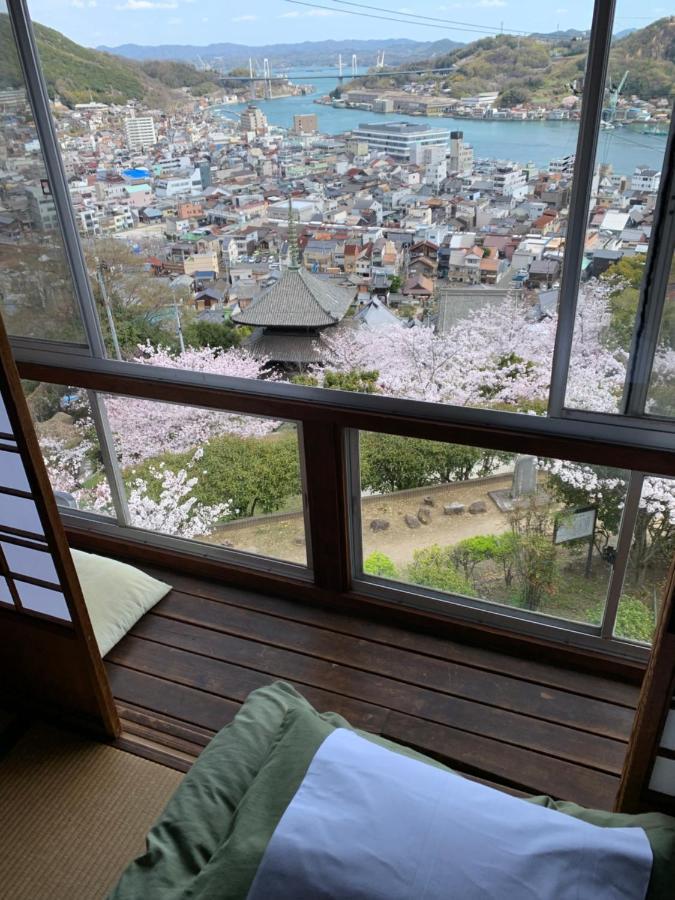 Onomichi Guest House Miharashi-Tei Zewnętrze zdjęcie