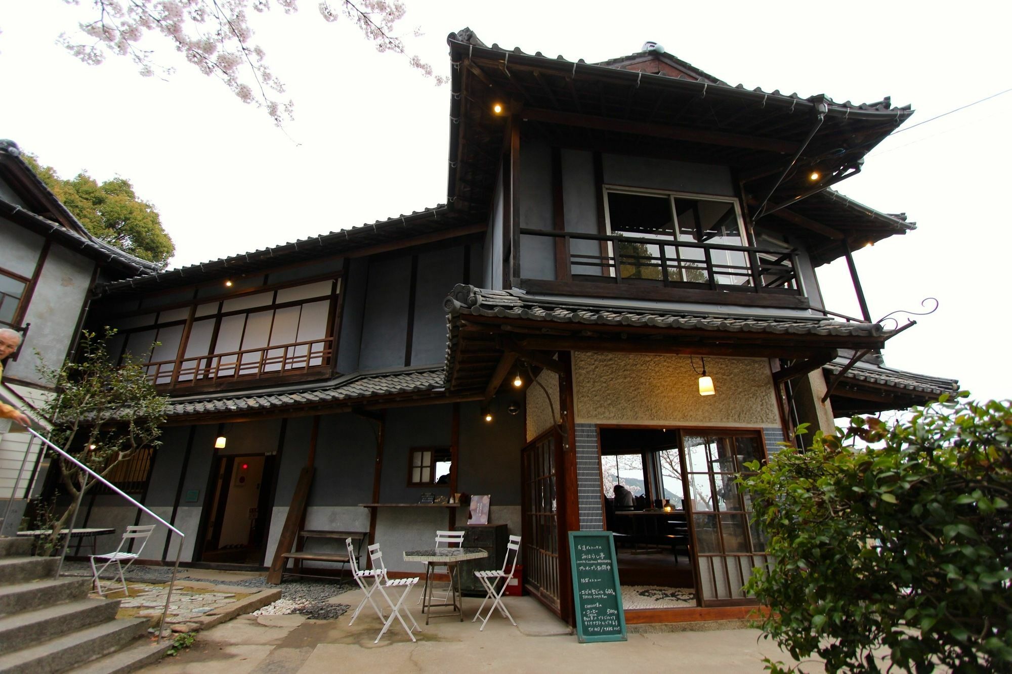 Onomichi Guest House Miharashi-Tei Zewnętrze zdjęcie